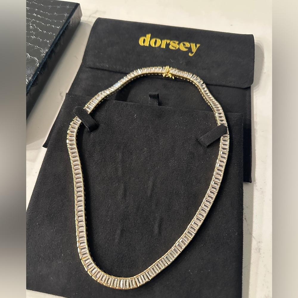 DORSEY BESSETTE LAB-GROWN WHITE SAPPHIRE NECKLACE
18”